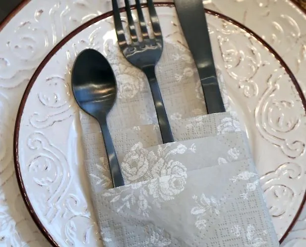 La Luxury Dafne Larissa